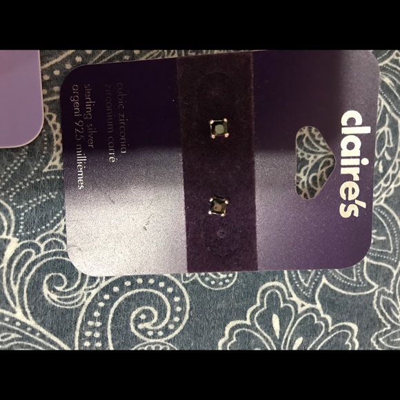 Three pairs of earrings - from Claire’s - Picture 2 of 5